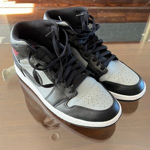 The Jordan 1 Mid Shadow Red. Mens 12. Worn only a few times.